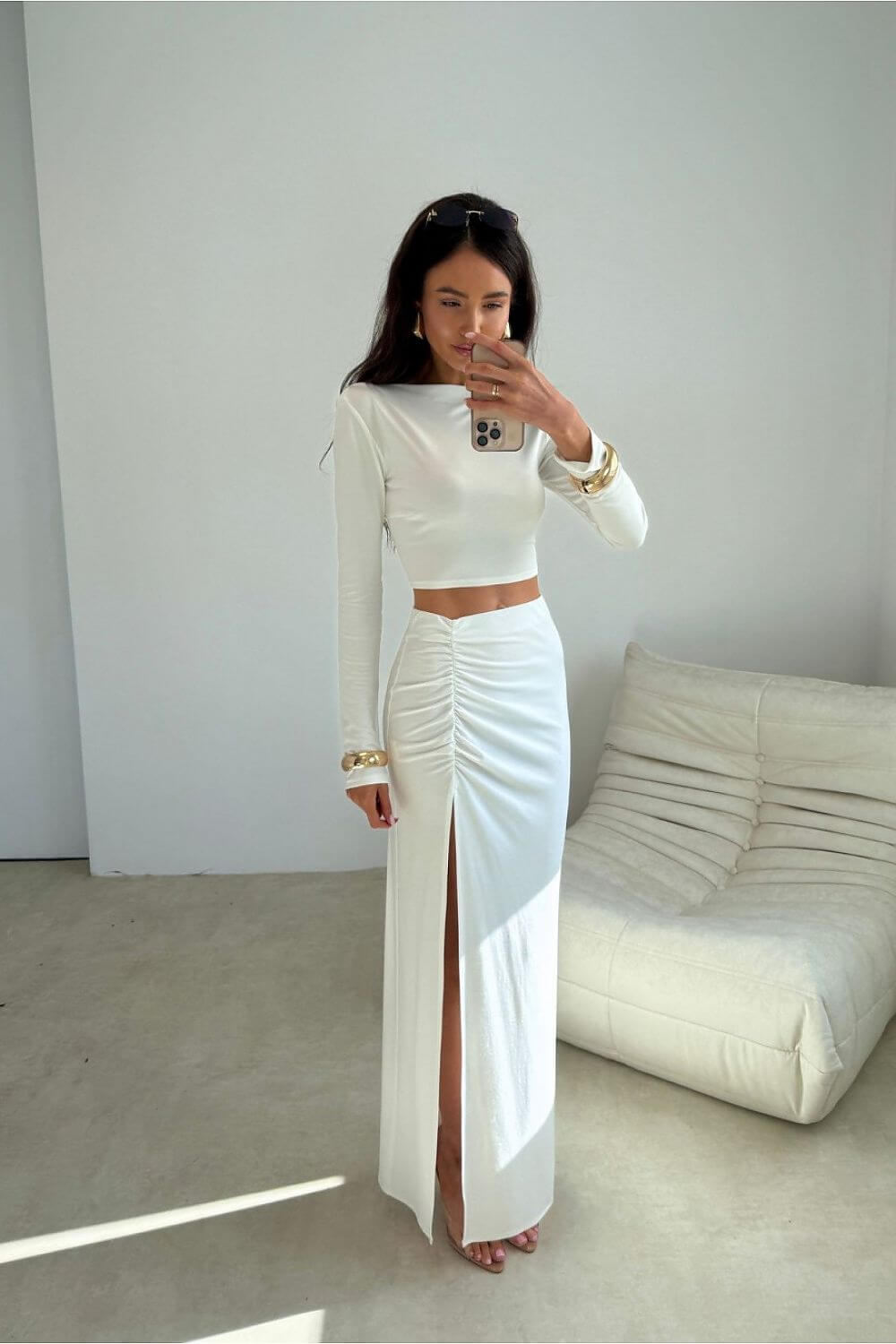 Elegant Long Sleeve Crop TopFitted Womens Top