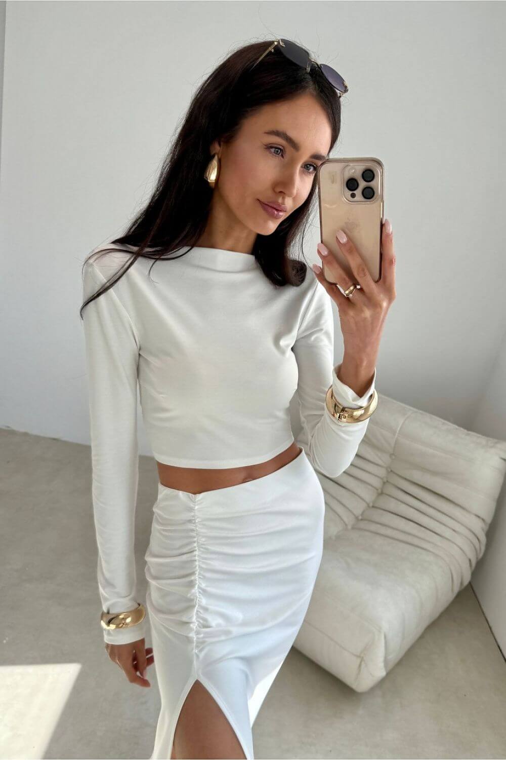 Elegant Long Sleeve Crop TopFitted Womens Top